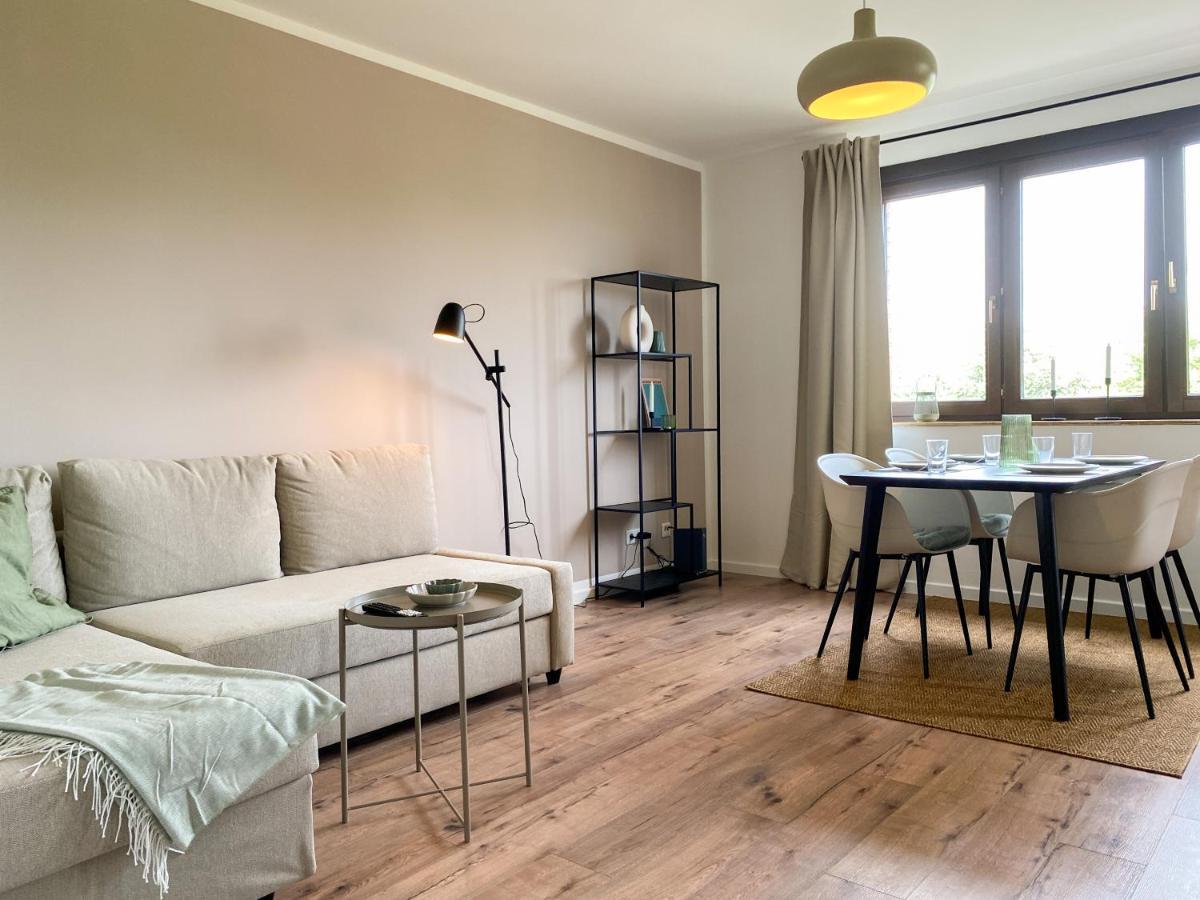 Schoene Wohnung Mit Rheinblick/Duesseldorf/Neuss/Messe Kültér fotó