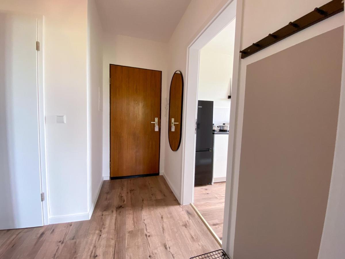Schoene Wohnung Mit Rheinblick/Duesseldorf/Neuss/Messe Kültér fotó