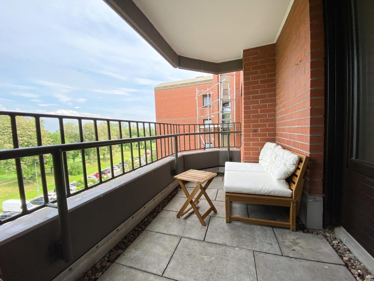 Schoene Wohnung Mit Rheinblick/Duesseldorf/Neuss/Messe Kültér fotó