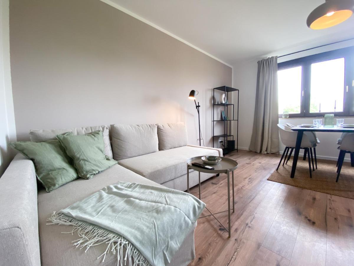Schoene Wohnung Mit Rheinblick/Duesseldorf/Neuss/Messe Kültér fotó